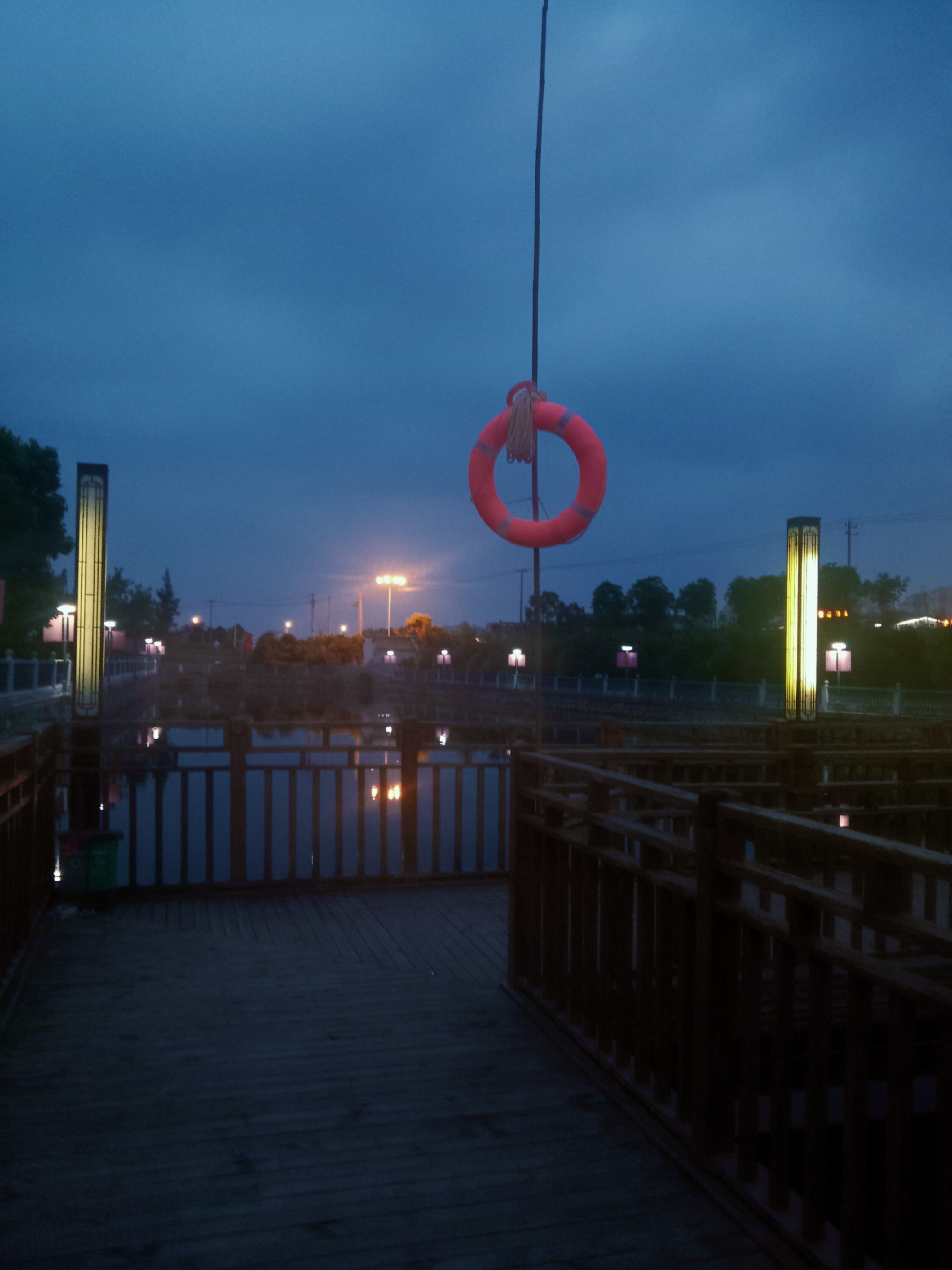 6b3816ef55be0c8599ecb9a9e97f7225b68f9937bcb32a88a3f012567e2d8f4f.image.jpeg