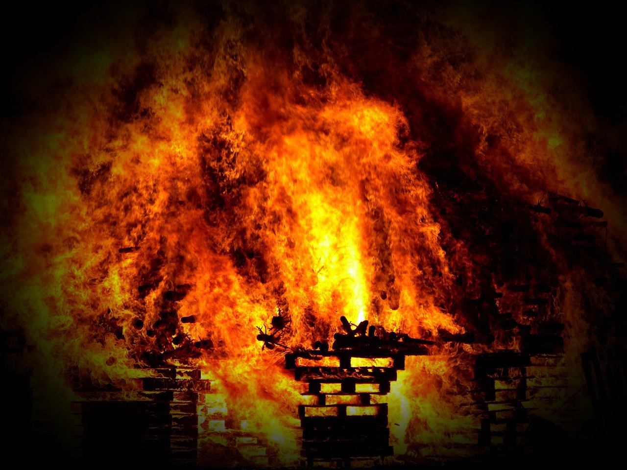 9b7df96018eba03e72860a8d5b128d8fb2550a3dd8927b48324ac9c8832b081a.image.jpeg